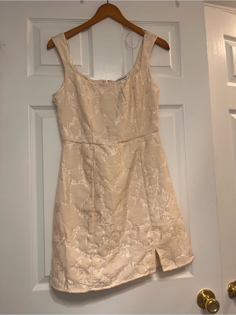 Francesca's Collections Cream Jacquard Mini Dress S